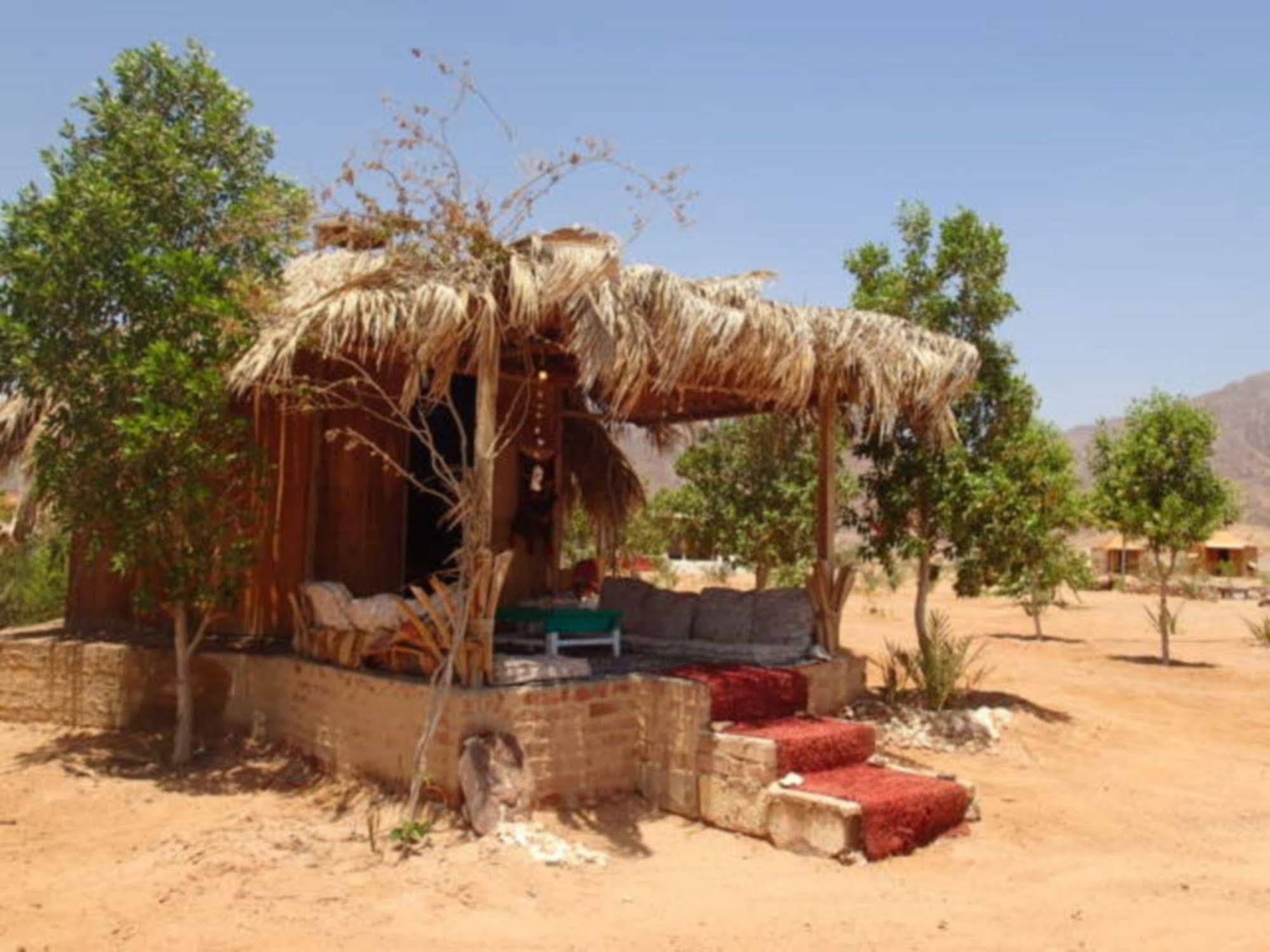 Отель Bedouin Star Таба Экстерьер фото